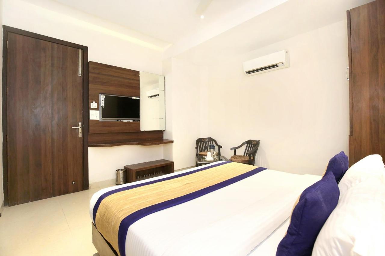Oyo 11680 Hotel Grand Star Amritsar Eksteriør bilde